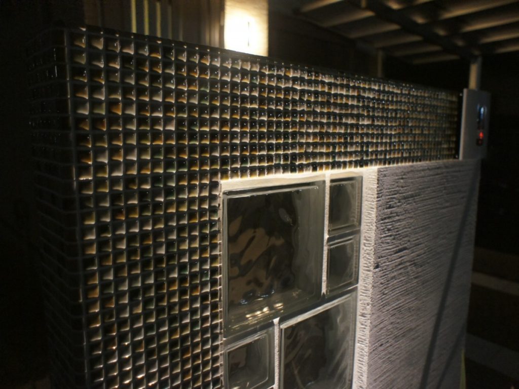 モザイクタイルがカワイイ外構　大津市