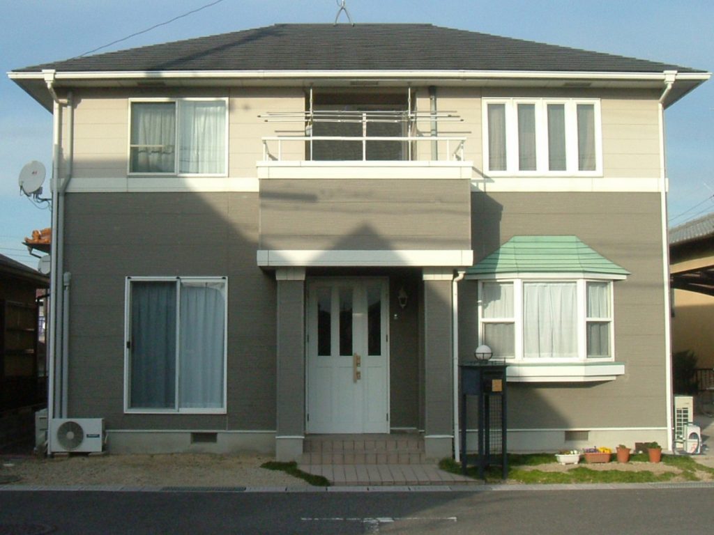 白いラインのハーモニー　草津市