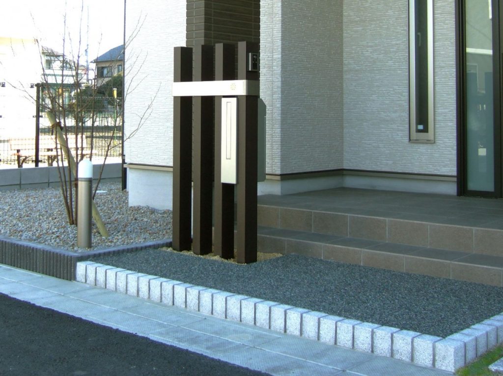 モダン和風のシンプル外構　栗東市