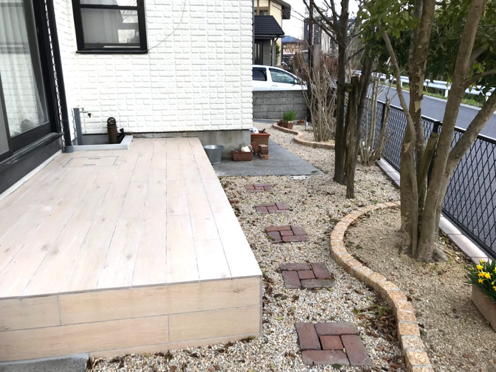 既存の門柱本体をそのままに　大津市