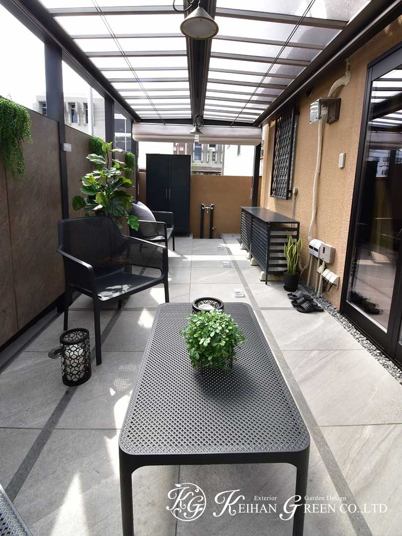 限られた空間に高級感あふれるお庭リビングを実現！　京都市