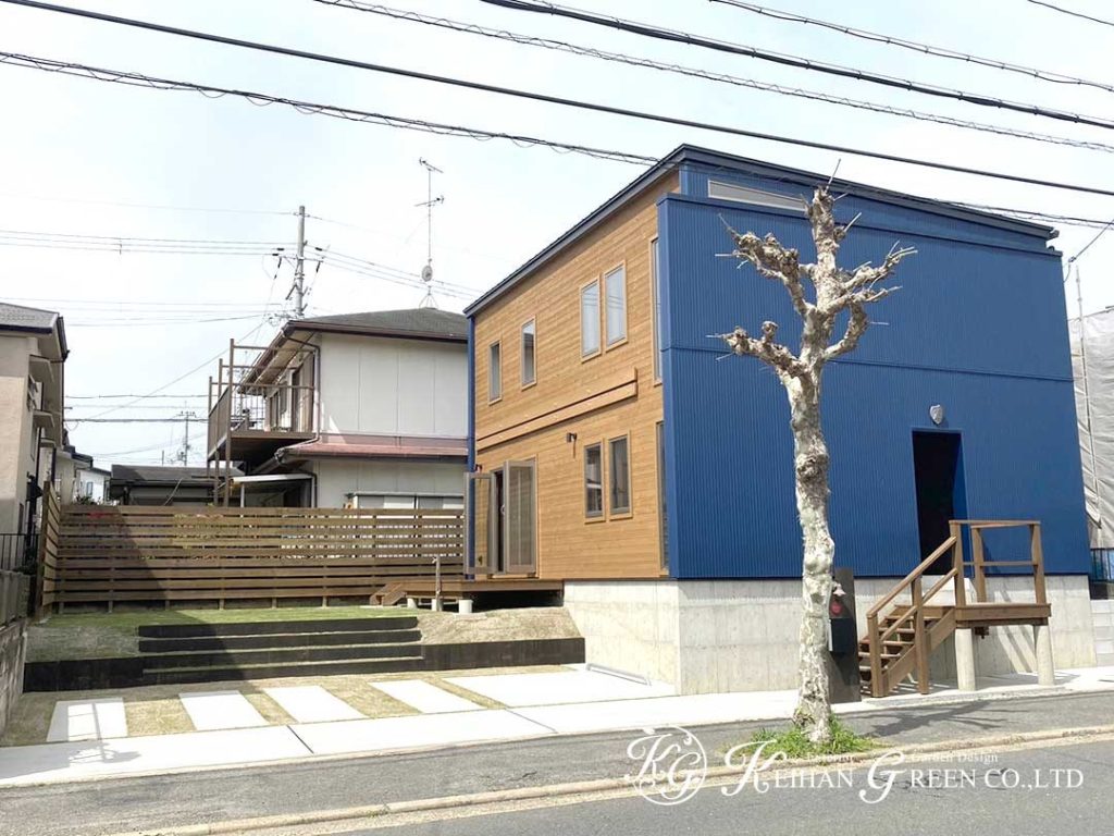 BESSの建物を飾るナチュラルテイストの外構エクステリア　京田辺市
