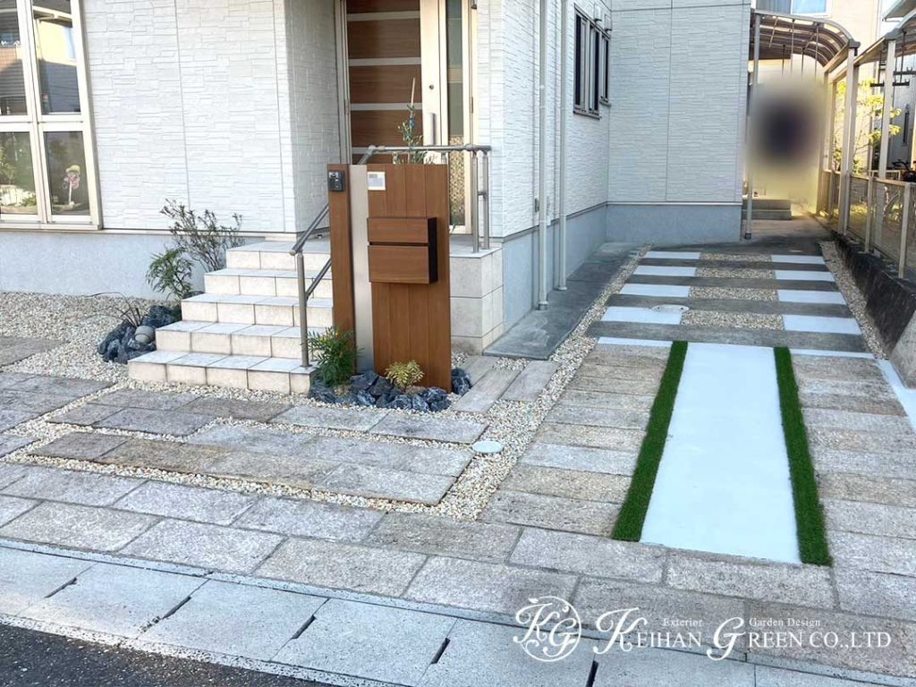 木調の機能門柱ですっきりナチュラルモダンなエントランスにリフォーム　大津市