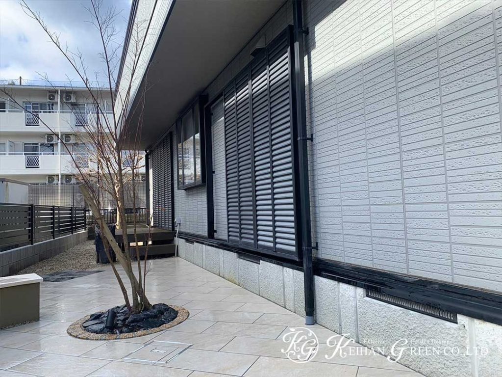 曲線使いで優美なお庭へリフォーム　草津市