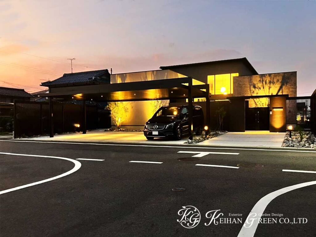 重厚感と開放感を兼ね備えた、機能美のあるファサード　守山市