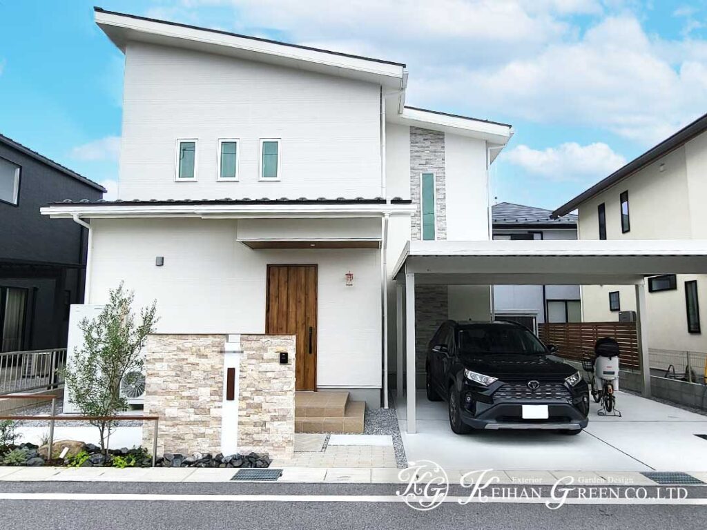 石貼り門袖が主役の新築外構コーディネート　彦根市