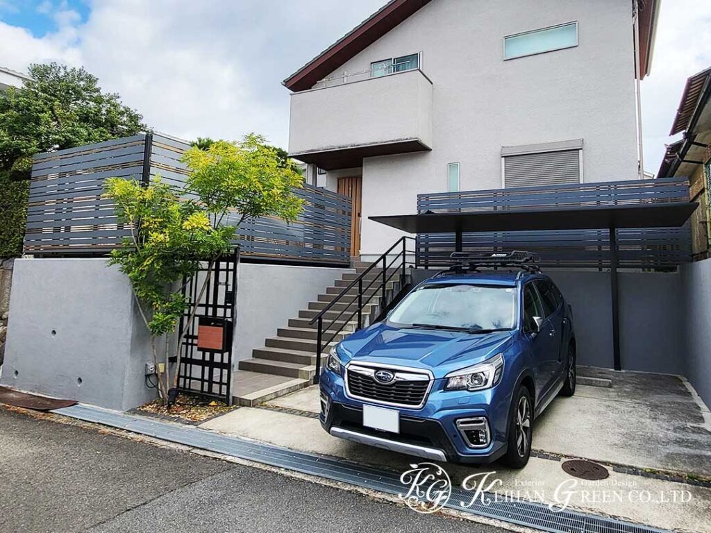 目隠しフェンスで囲う、プライバシー重視のくつろぎスペース　京都市