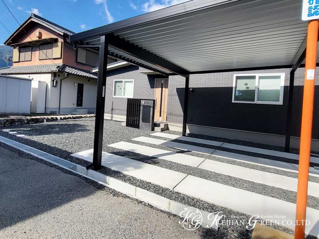 住まいの顔をスマートに整えるミニマルエクステリア　大津市