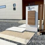 シンプルだからこそ心地いい、住まいの第一印象　野洲市