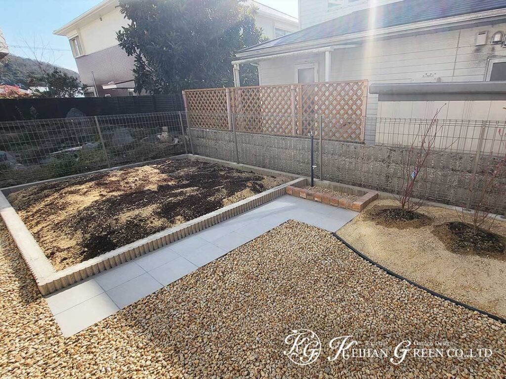 暮らしに寄り添うシンプル＆ナチュラルな外まわり　京都市