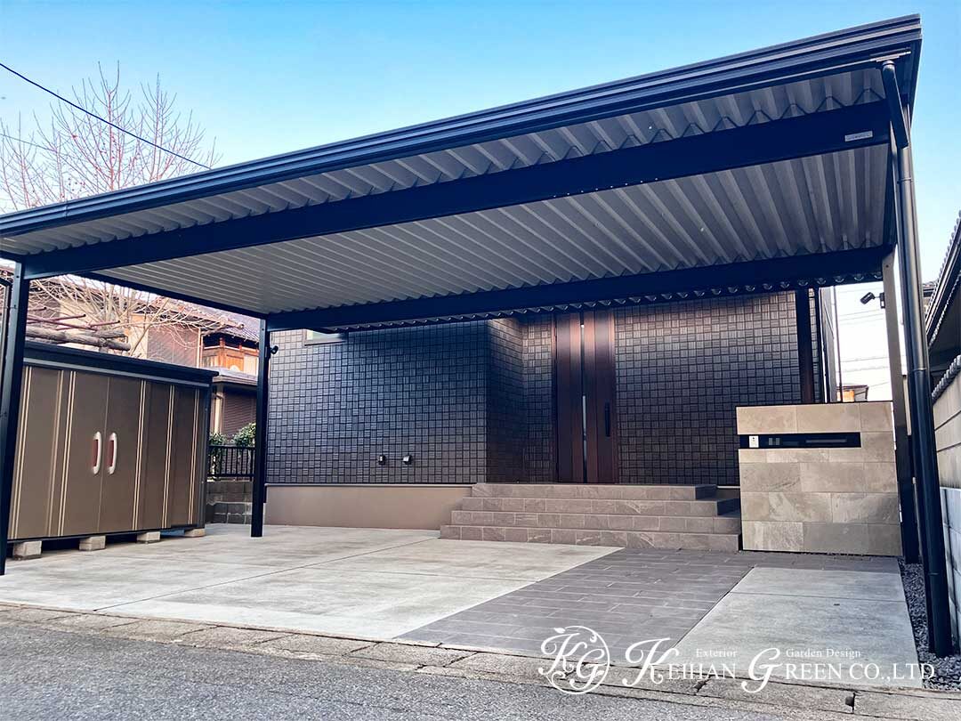ブラックで引き締めた落ち着きのあるモダン外構　彦根市