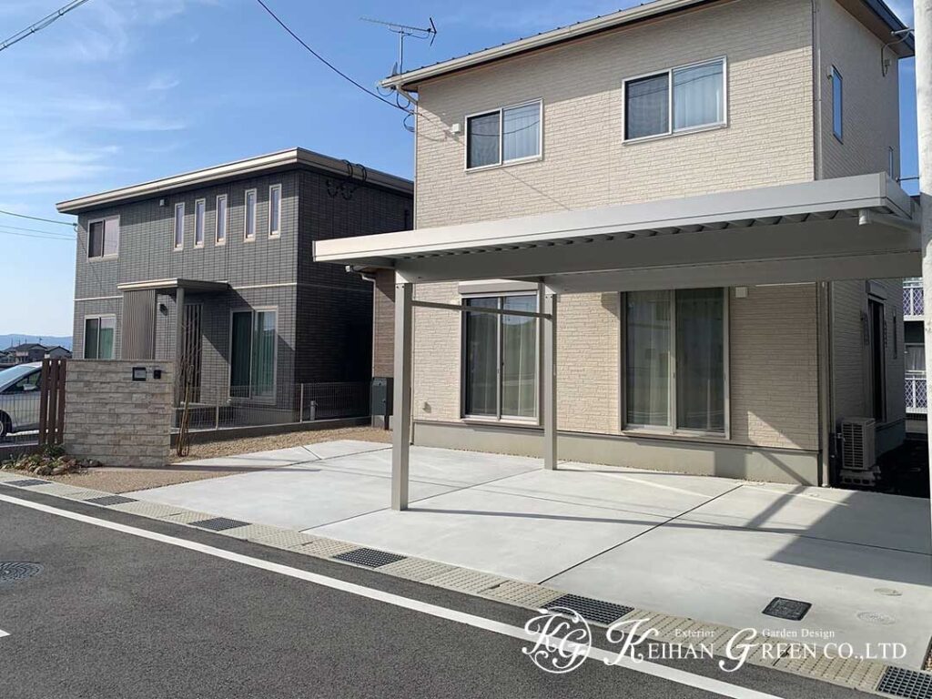 素材の組み合わせで魅せる、やさしいファサード　長浜市