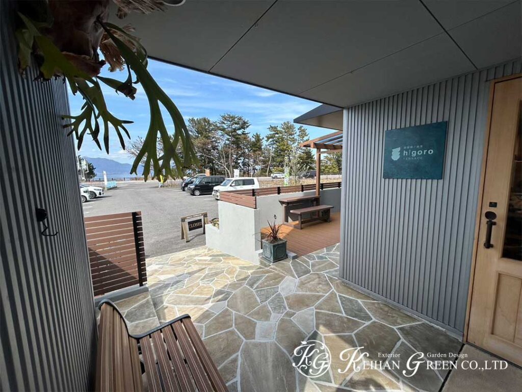 お店の魅力を引き出し、外とつながる心地よい場所づくり　近江八幡市