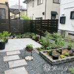 目隠しと緑で心地よく過ごす庭リフォーム　東近江市