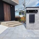 門塀を主役に、すっきりとまとめたファサード　草津市